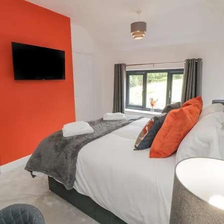 Dom wakacyjny Riverside House