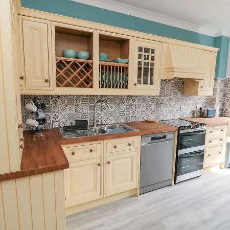 Riverside House Nyaraló *