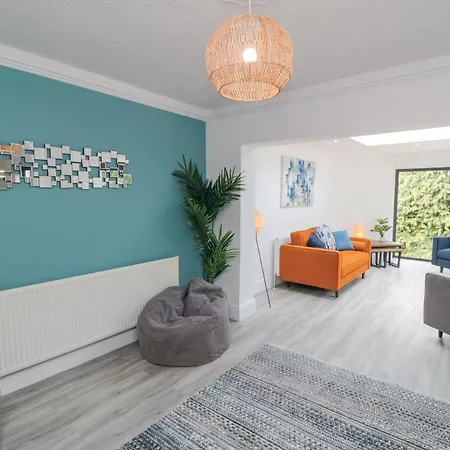 度假居 Riverside House